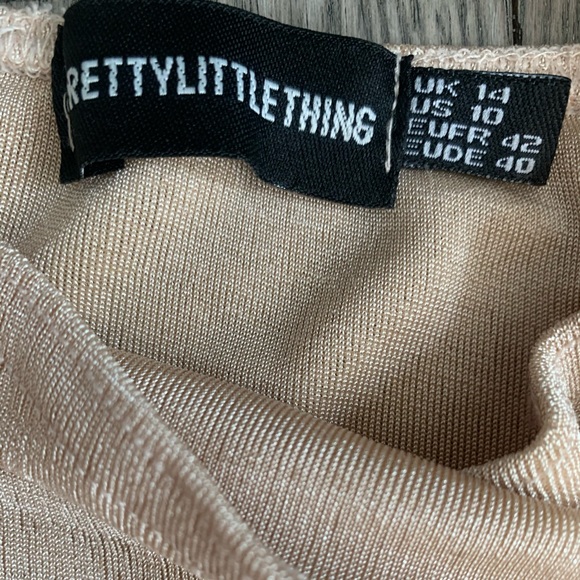 Pretty Little Thing Dress💖✨ - Picture 4 of 5